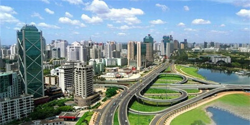 范聪明脆皮馄饨