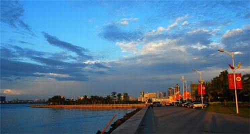 炒番茄土豆卷心菜怎么炒（番茄卷心菜土豆汤）