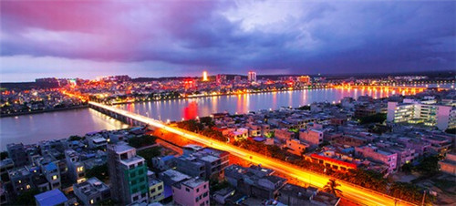 都市味道鸭血粉丝在理塘县可以加盟吗